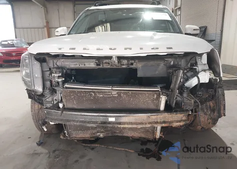 2020 Kia Telluride Sx z USA, uszkodzony, nr VIN 5XYP54HC2LG043291